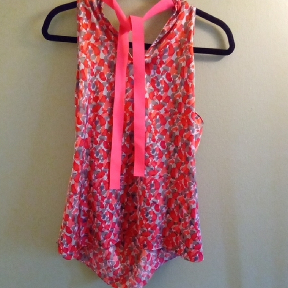 Womans M T Tahari Pink and Orange Floral Sleeveless Tie Back Tank Top - Picture 3 of 3